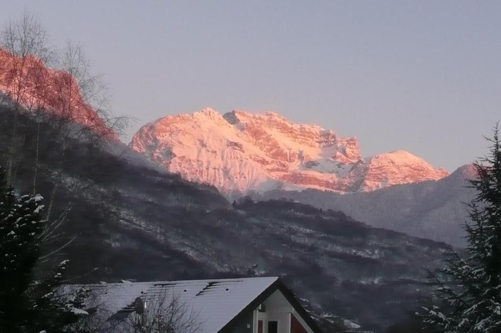 Hotel Golf Et Montagne Talloires Dış mekan fotoğraf