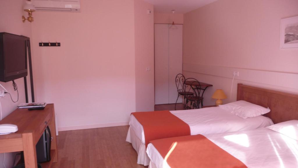 Hotel Golf Et Montagne Talloires Dış mekan fotoğraf